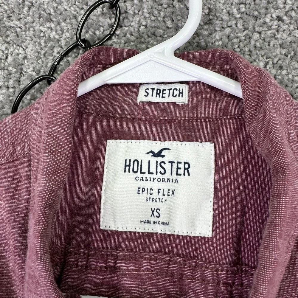 Hollister Shirt Mens XS Red Solid Long Sleeve Button Up Stretch Chambray Casual